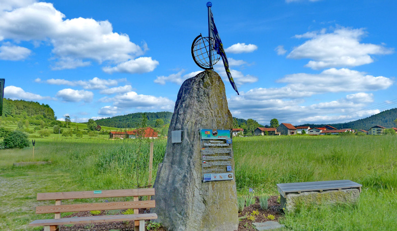 Weisswurstäquator-Denkmal 