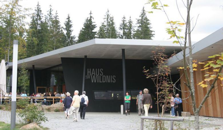 Eingang zum Haus zur Wildnis