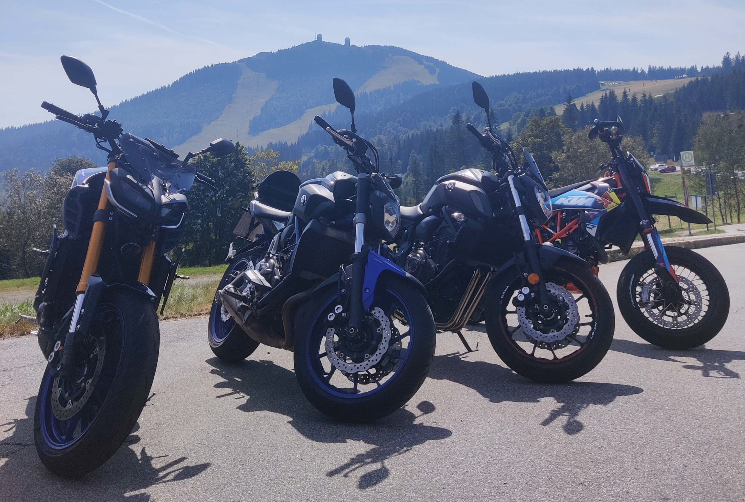 Motorrad-Touren im ARBERLAND - Endlose Straßen und perfekte Panoramablicke., © Tabea Lepšík - Tourismus- und Freizeitförderung Motorrad-Touren im ARBERLAND - Endlose Straßen und perfekte Panoramablicke.